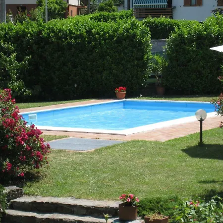 Casa Perlino Сasa de vacaciones Colico